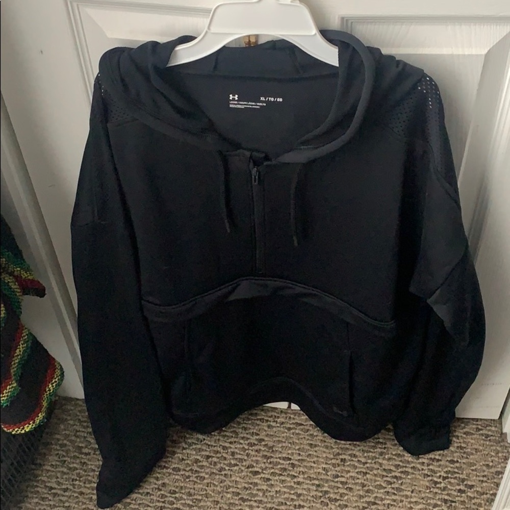 Under Armer hoodie